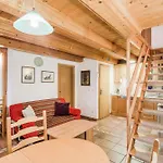 House Hosnar By Hosnar