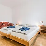House Hosnar By Hosnar Apartman