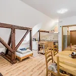 House Hosnar By Hosnar