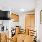 Apartament House Hosnar By Hosnar